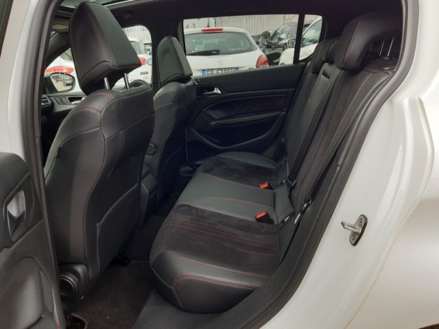 PEUGEOT 308 usata, con Leve al volante