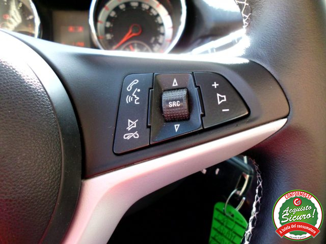 OPEL Adam usata, con MP3