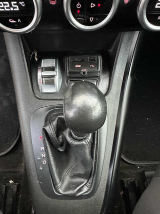 ALFA ROMEO Giulietta usata, con Volante multifunzione