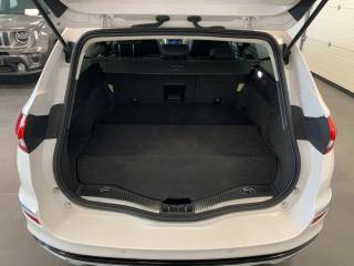 FORD Mondeo usata, con Fari Xenon