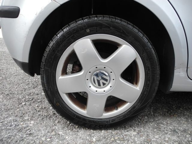 VOLKSWAGEN Polo usata, con Sedile posteriore sdoppiato