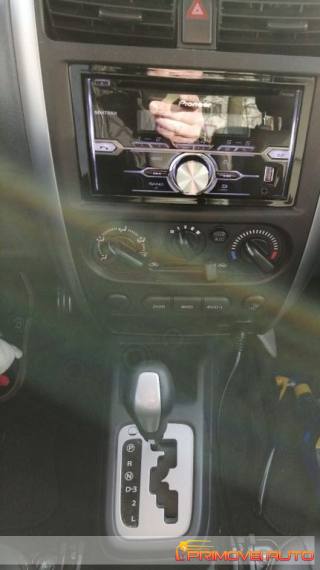 SUZUKI Jimny usata, con Chiusura centralizzata