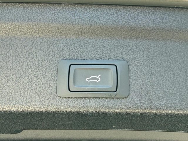 AUDI Q3 usata, con Autoradio digitale