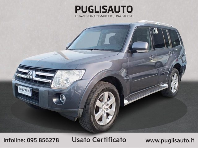 MITSUBISHI Pajero usata, con Airbag laterali