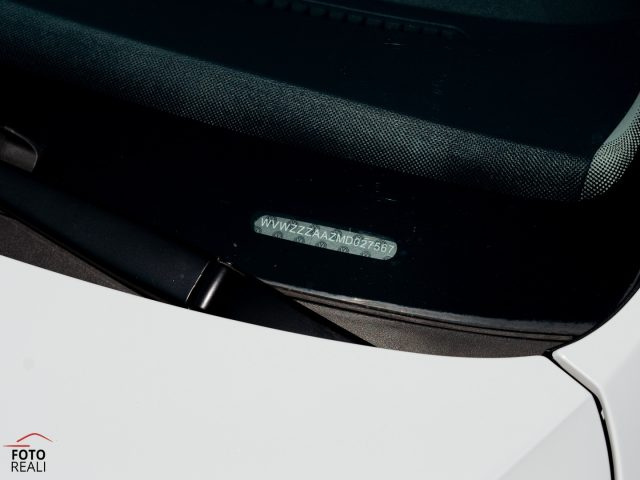 VOLKSWAGEN up! usata, con Bluetooth