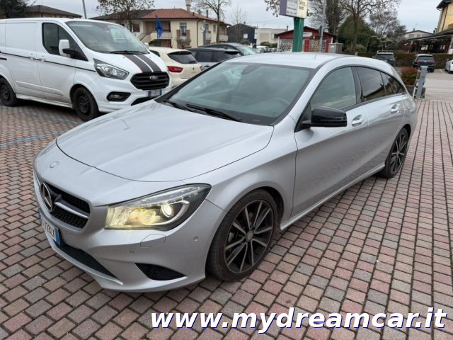MERCEDES-BENZ CLA 200 usata, con Airbag