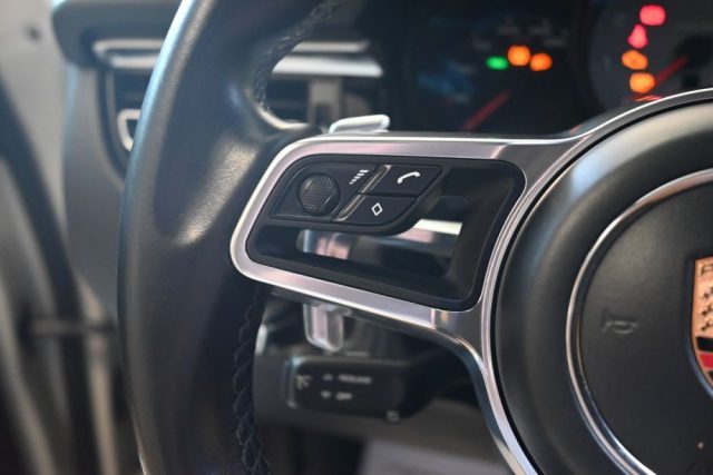 PORSCHE Macan usata 125