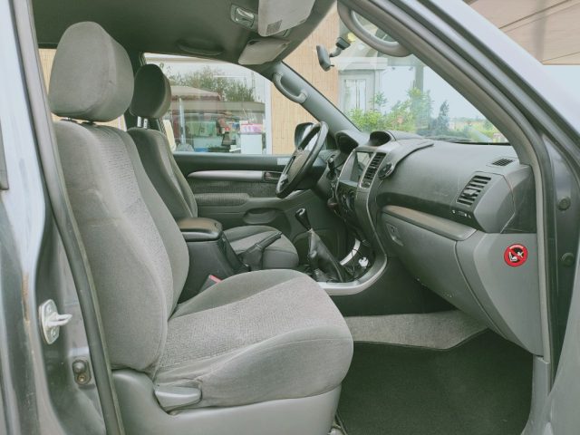 TOYOTA Land Cruiser usata 14