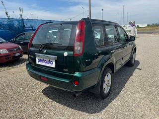 NISSAN X-Trail usata, con Autoradio