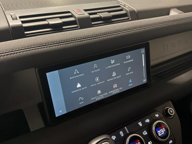 LAND ROVER Defender usata 16