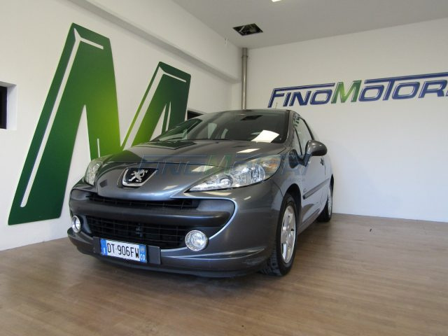 PEUGEOT 207 usata, con Airbag