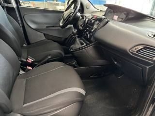 LANCIA Ypsilon usata, con Controllo trazione