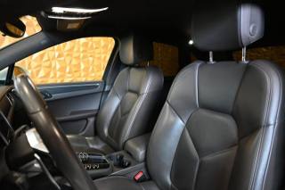 PORSCHE Macan usata 23