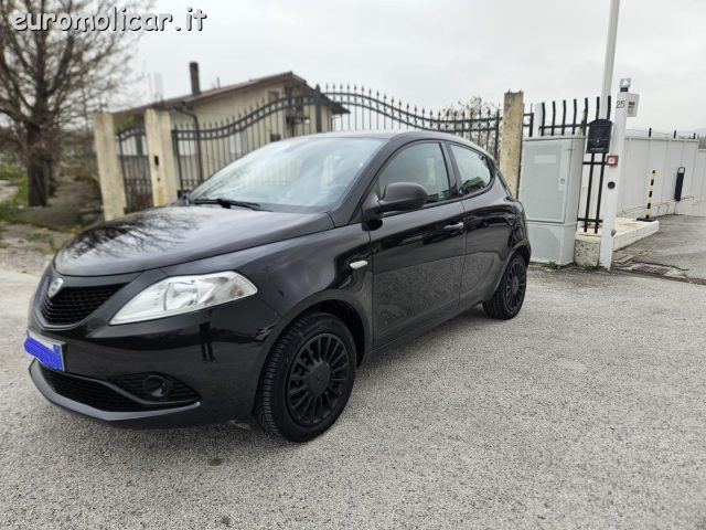 LANCIA Ypsilon usata, con Climatizzatore