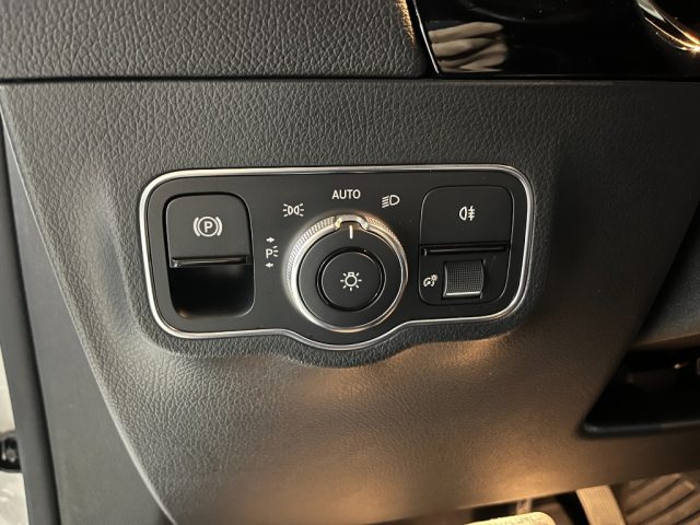 MERCEDES-BENZ B 180 usata, con USB
