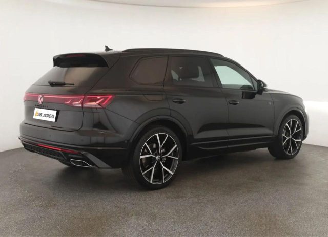 VOLKSWAGEN Touareg usata, con Airbag