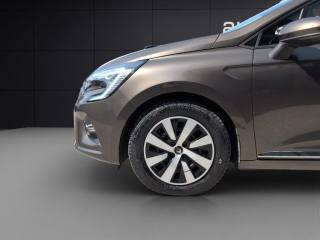 RENAULT Clio usata, con Controllo trazione
