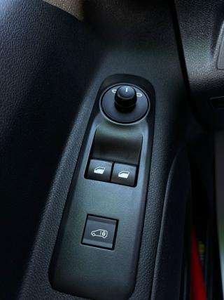 FIAT Doblo usata, con Airbag testa