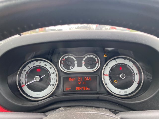 FIAT 500L usata, con Autoradio