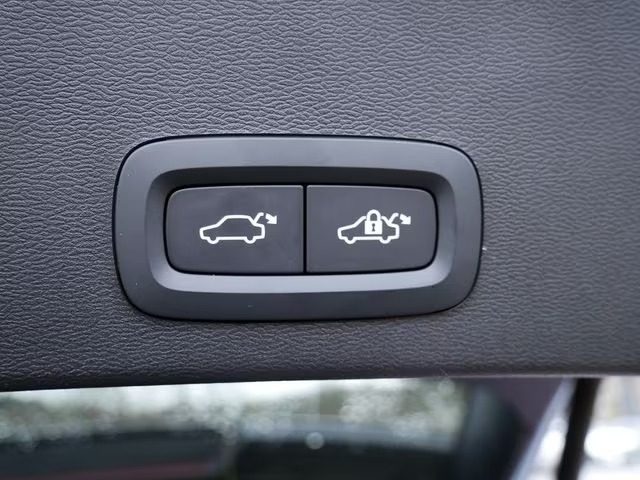 VOLVO XC40 usata, con Sedili riscaldati