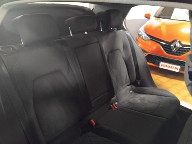 VOLKSWAGEN Golf usata, con Regolazione elettrica sedili