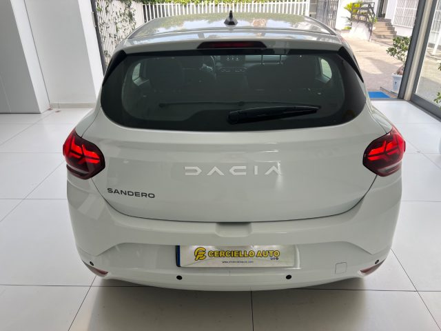 DACIA Sandero usata, con Autoradio digitale