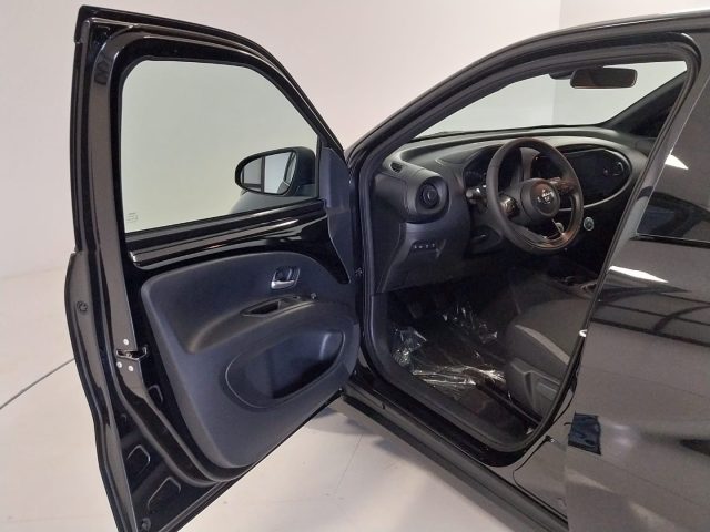 TOYOTA Aygo X usata, con Alzacristalli elettrici