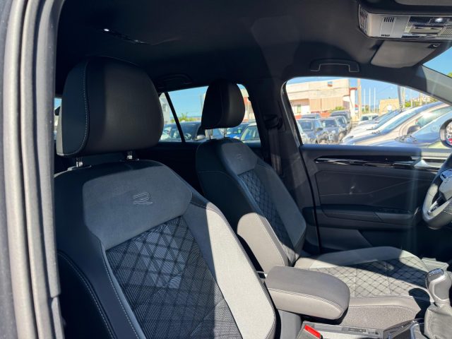VOLKSWAGEN T-Roc usata, con Cerchi in lega
