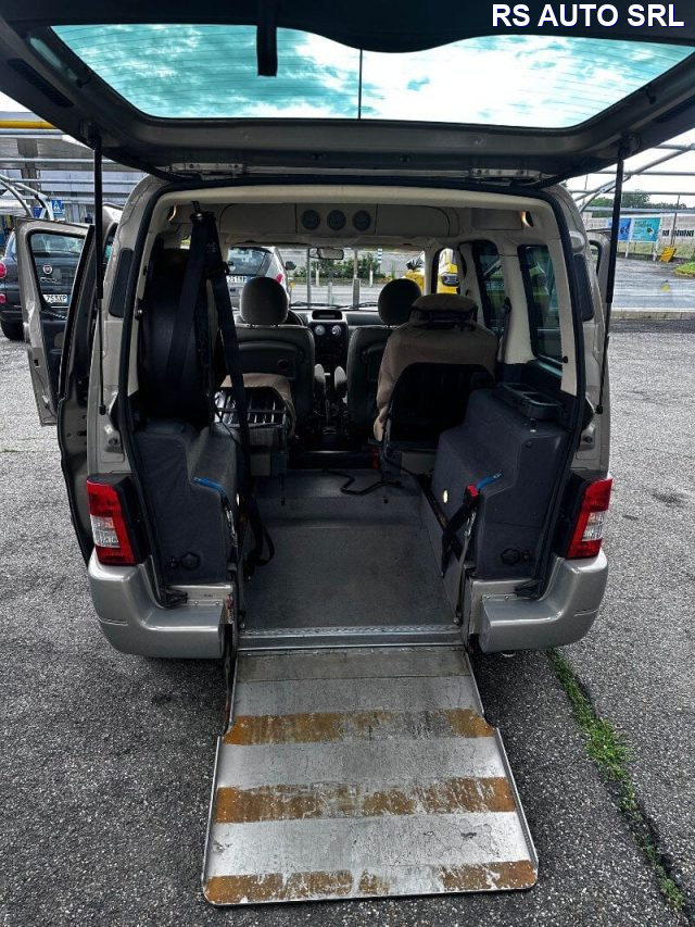 CITROEN Berlingo usata, con Sedile posteriore sdoppiato