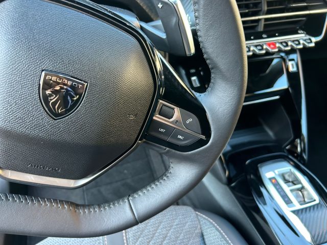 PEUGEOT 2008 usata 24