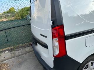 RENAULT Kangoo usata, con Chiusura centralizzata