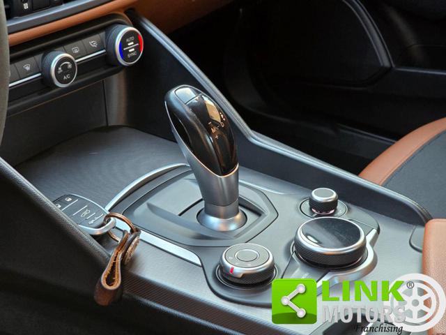 ALFA ROMEO Giulia usata, con Volante in pelle