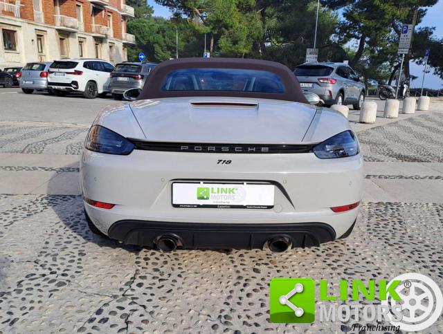 PORSCHE 718 Spyder usata, con ESP