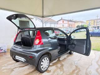 PEUGEOT 107 usata 24