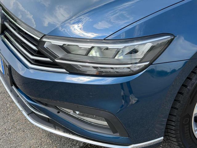 VOLKSWAGEN Passat Variant usata, con Chiusura centralizzata