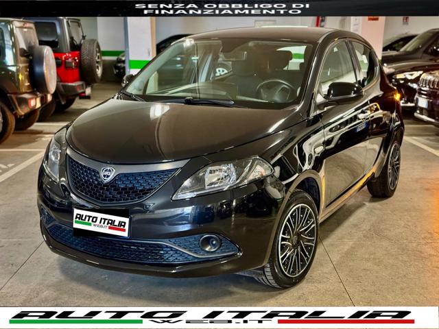 LANCIA Ypsilon usata, con ABS