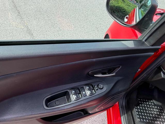 LANCIA Ypsilon usata, con Apple CarPlay