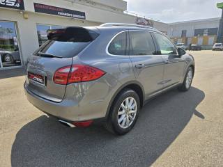 PORSCHE Cayenne usata, con Airbag