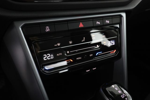 VOLKSWAGEN T-Roc usata 11