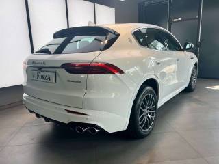 MASERATI Grecale usata, con Interni in pelle
