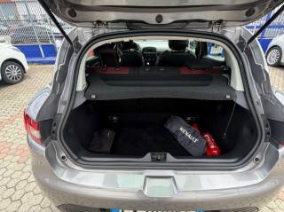 RENAULT Clio usata, con Sedile posteriore sdoppiato