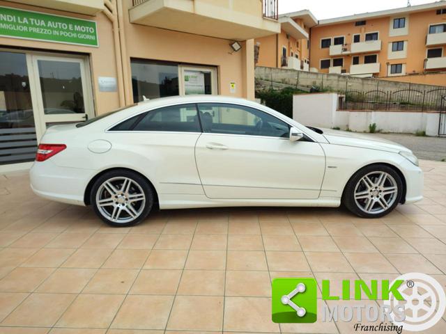 MERCEDES-BENZ E 250 usata, con Autoradio