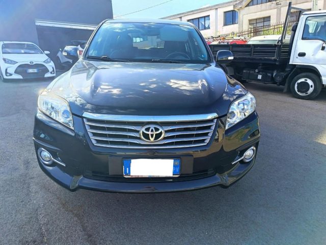 TOYOTA RAV 4 usata 2