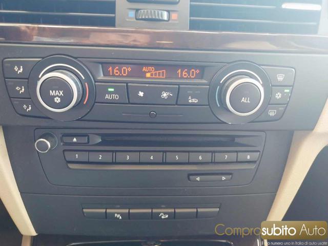 BMW 320 usata, con Fari LED
