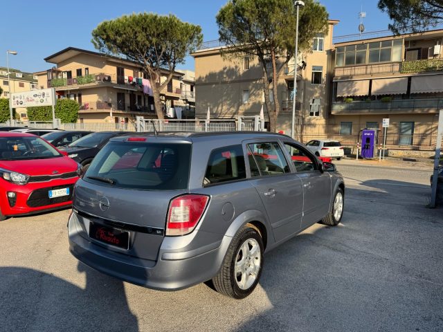 OPEL Astra usata, con Autoradio