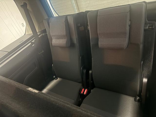 LAND ROVER Discovery usata, con Controllo trazione