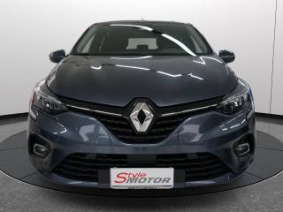 RENAULT Clio usata, con Sensori di parcheggio posteriori
