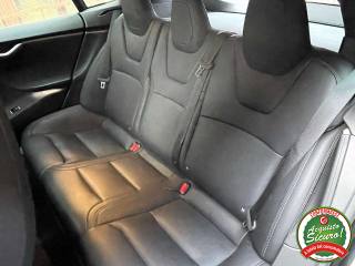 TESLA Model S usata, con Autoradio