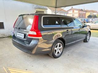VOLVO V70 usata, con Autoradio