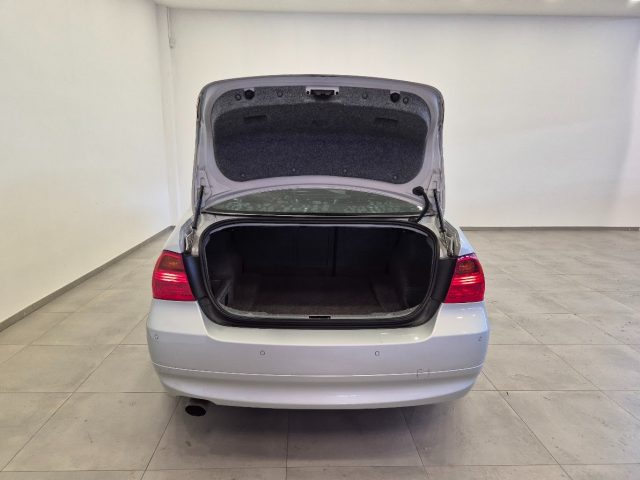 BMW 320 usata 35